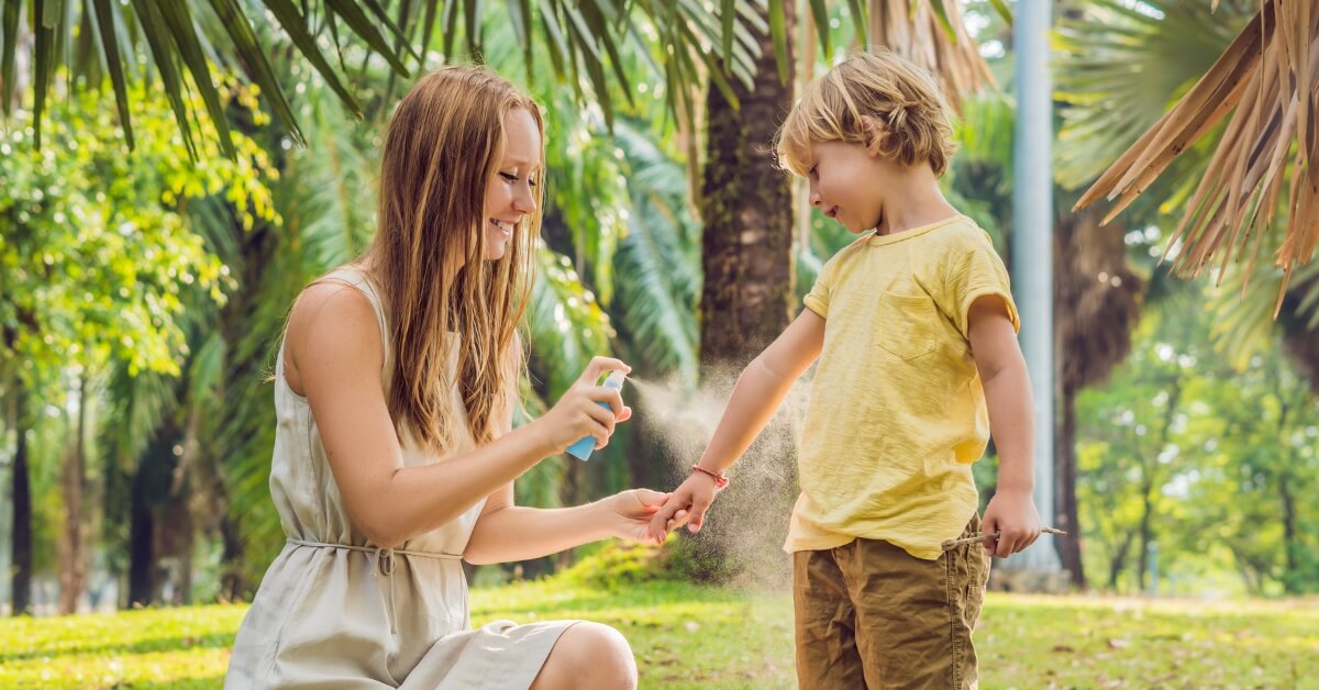 mosquito-repellent-spray-for-children